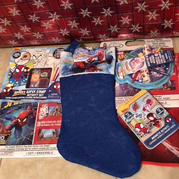 Kids Spider-Man Gift Bundle - Picture 2 of 5